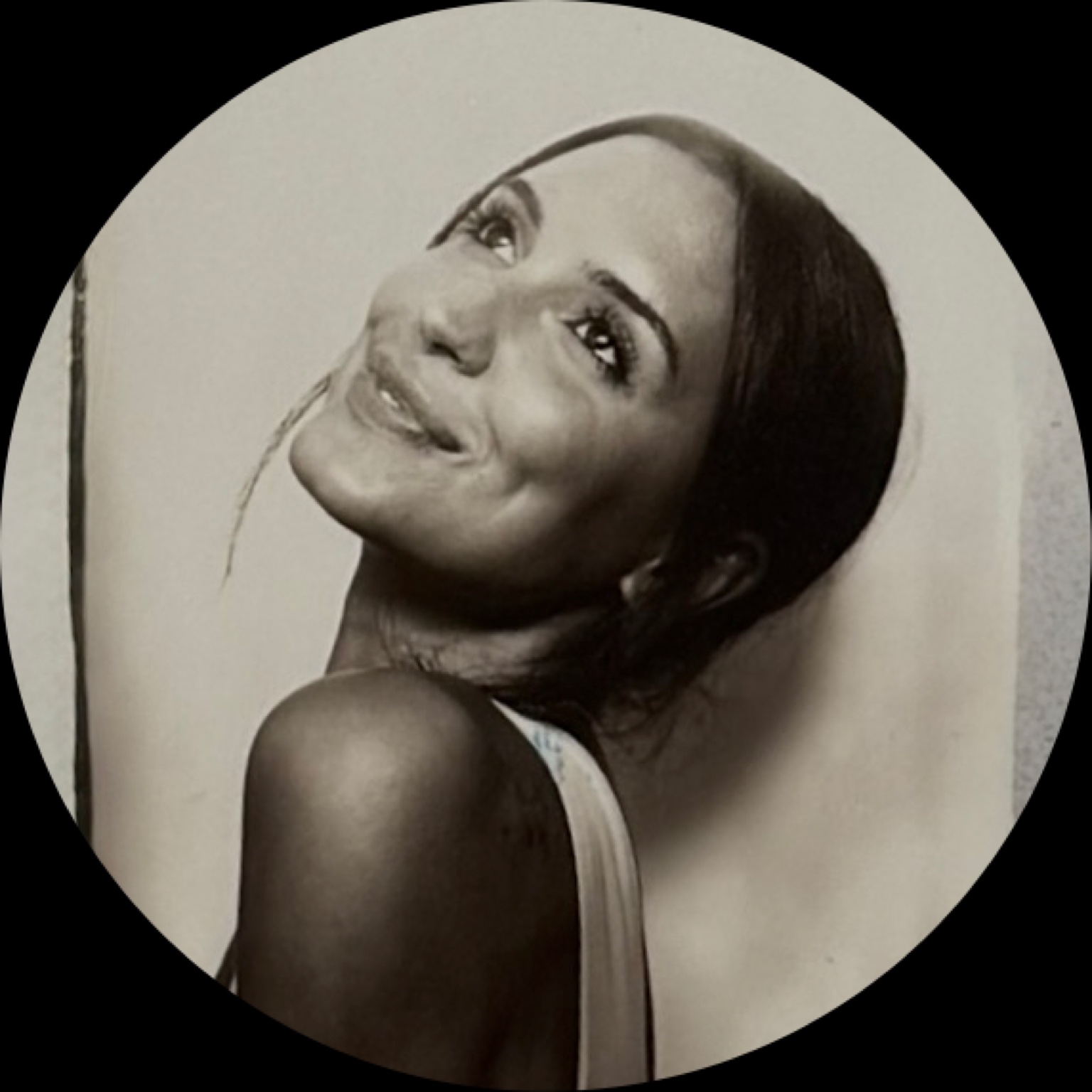 laurynvelia on LTK