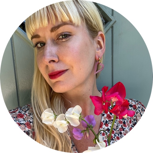 Genevieve_Harris on LTK