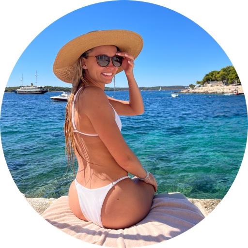 TheTravelingBlonde on LTK