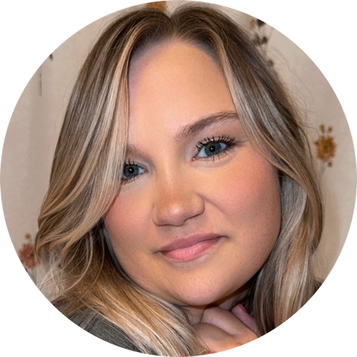 Kayla_Nichols on LTK