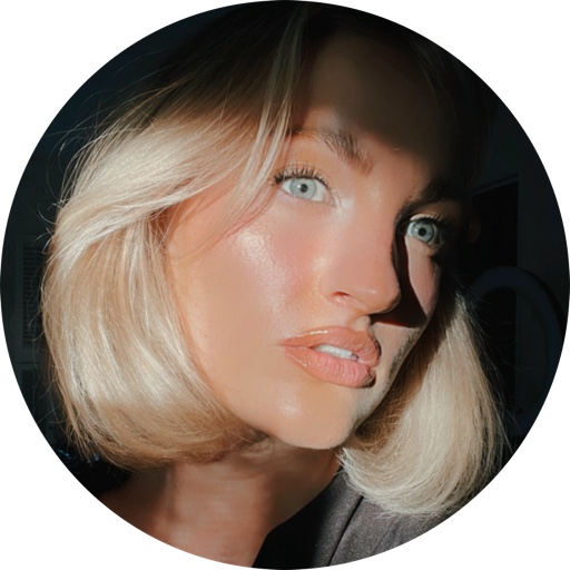 AlexandraMcKeown on LTK