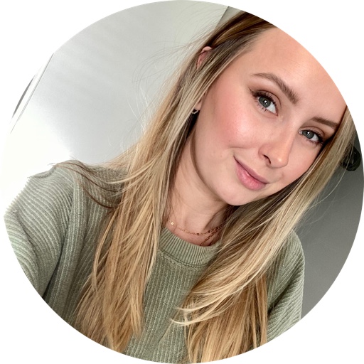 Kat Stast⋒y on LTK