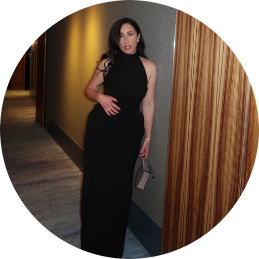 Sabrina_Stolin on LTK