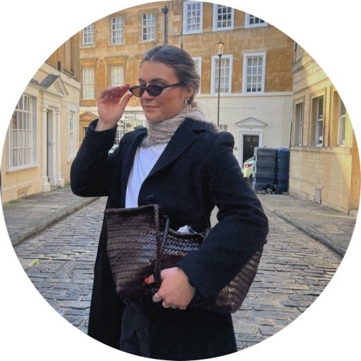 Maisie.Simpsonn on LTK