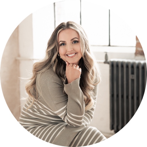 Laura_Mountford on LTK