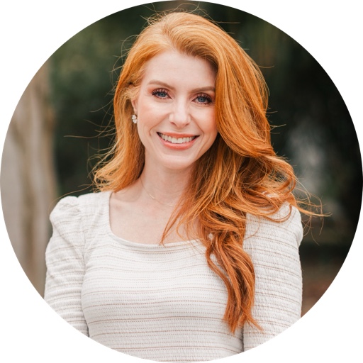 TheRedheadMinimalmist on LTK