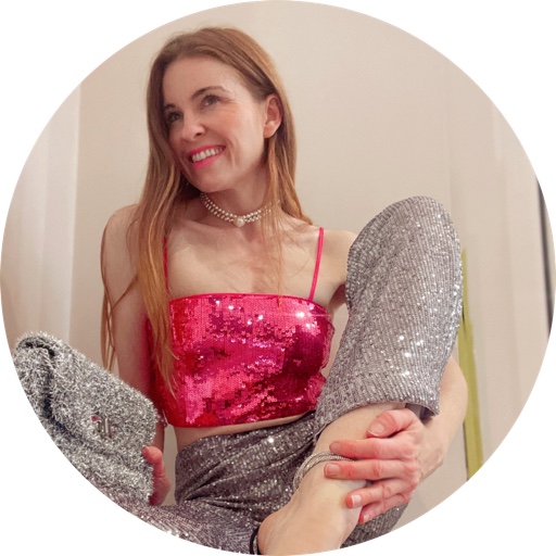 Lucindachapmanofficial on LTK