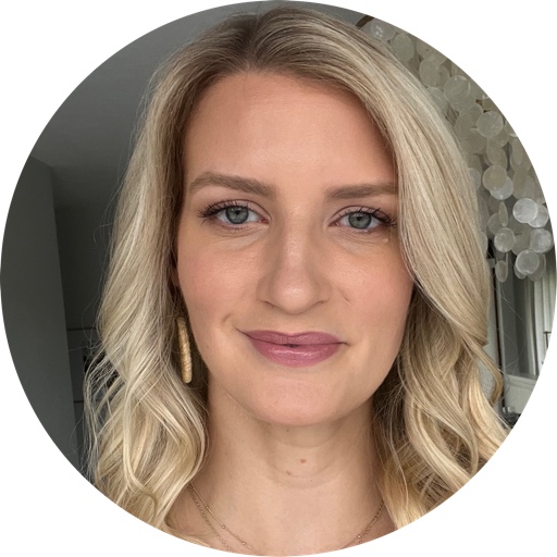 Kristin Stein on LTK