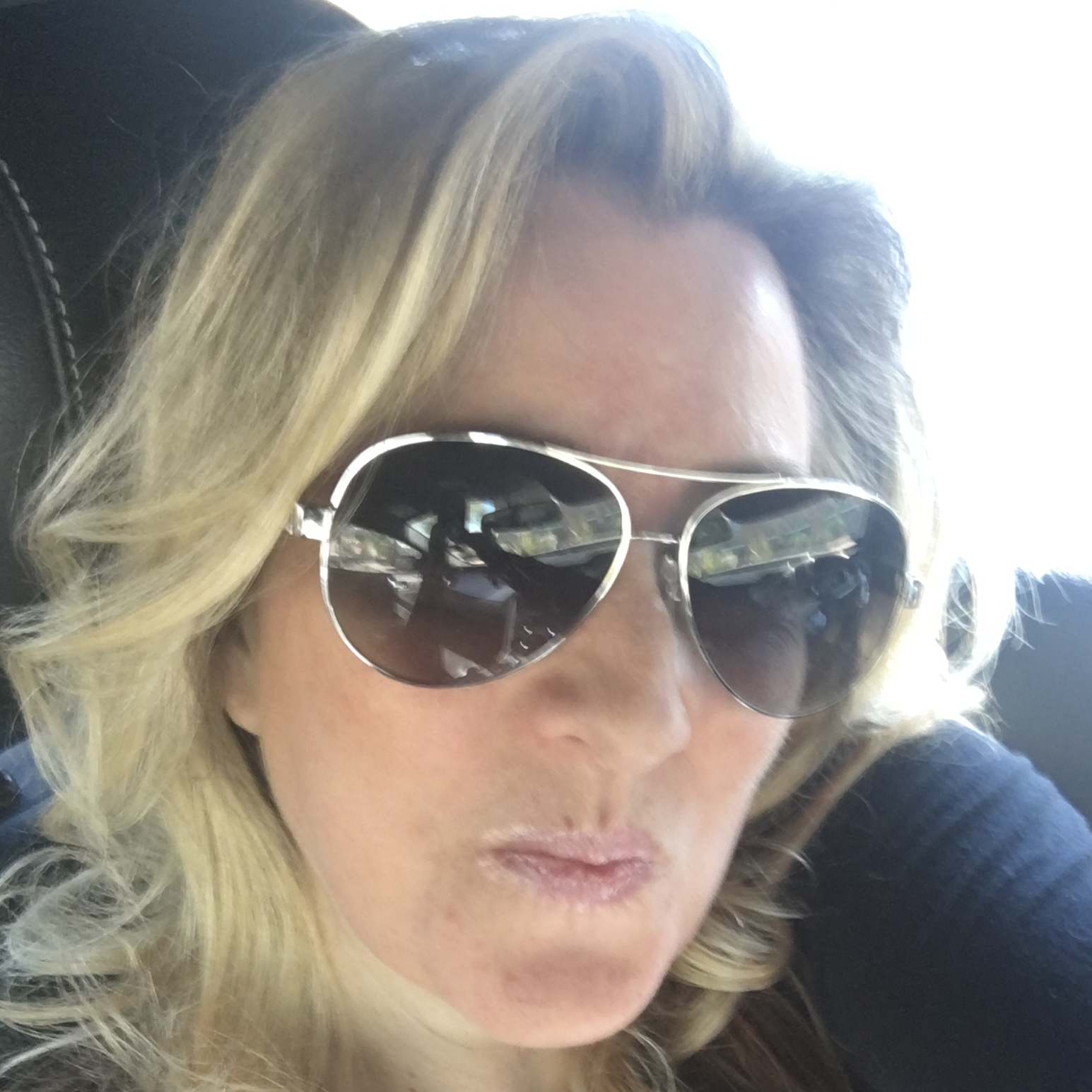 LcTheOctobergirl on LTK