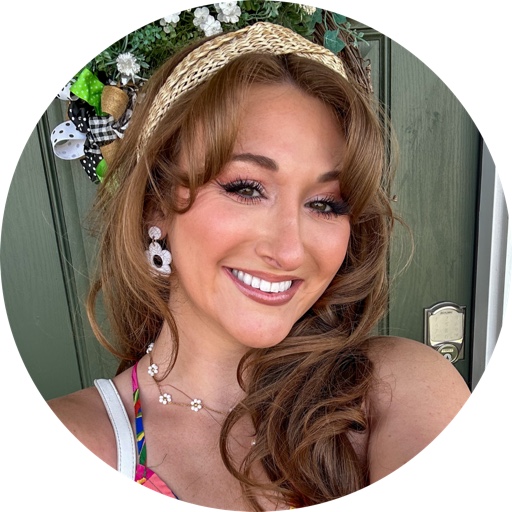 CarringtonAvari on LTK