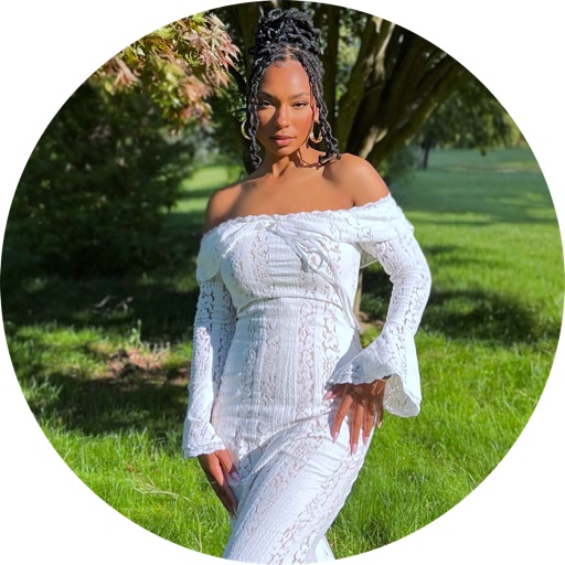 iamlindaelaine on LTK