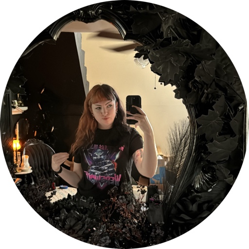 TheCraftyGoth on LTK