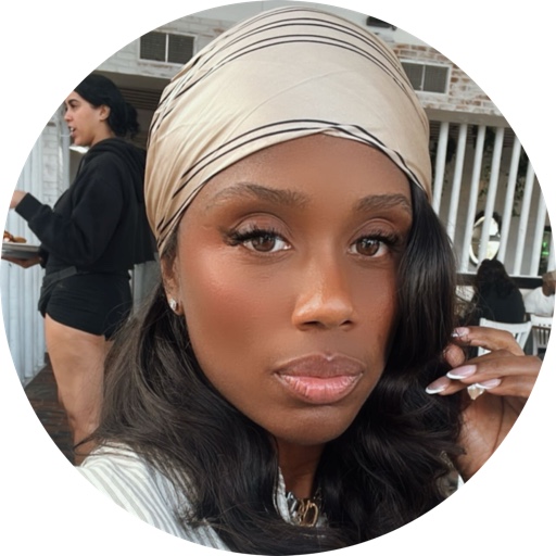 @wardrobeguru on LTK