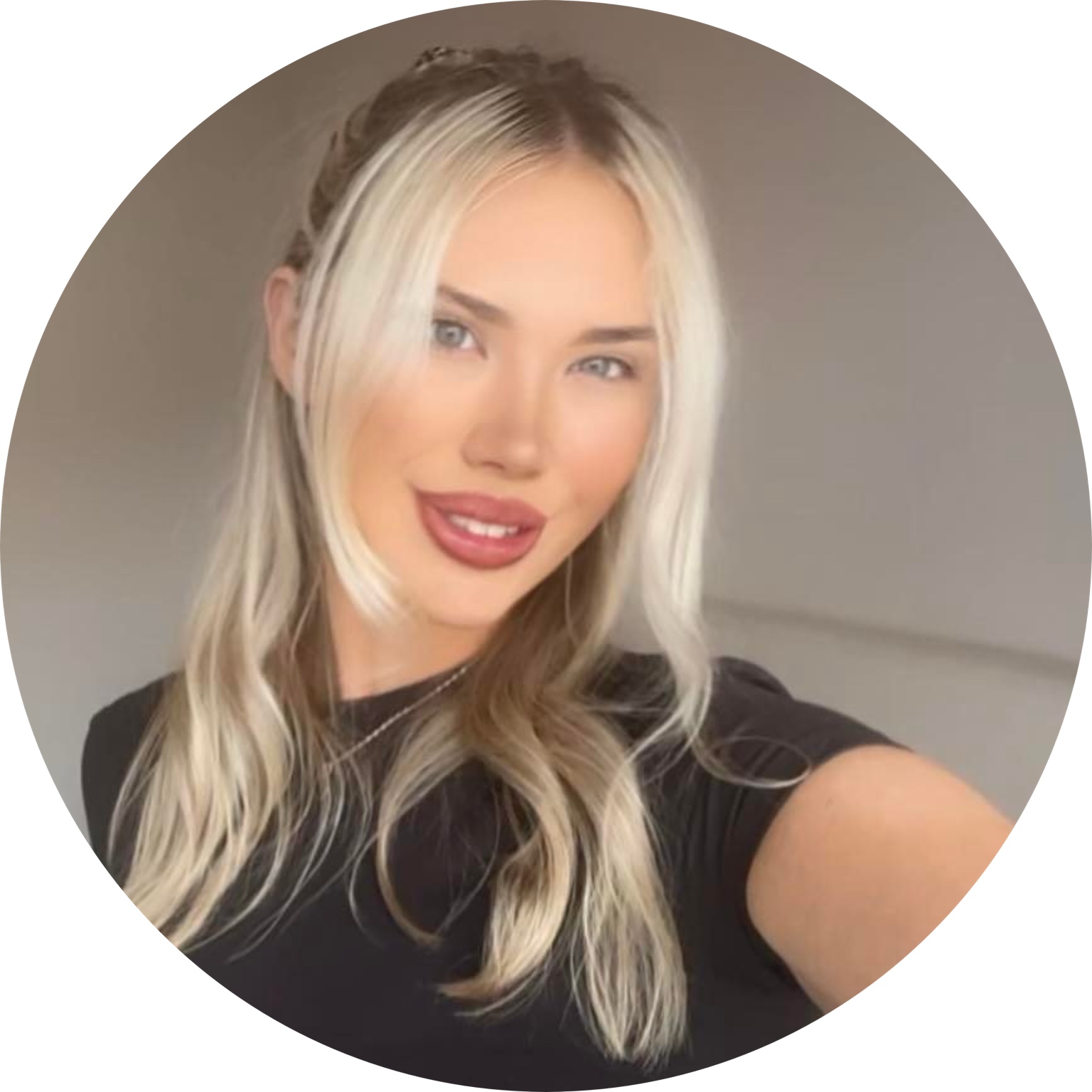 happywithholls on LTK