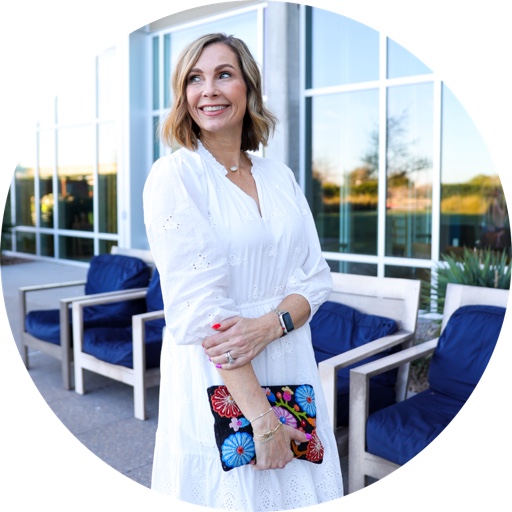 queeninbetween on LTK