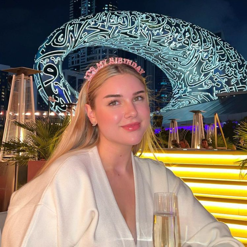 Audrey_in_the_sky on LTK