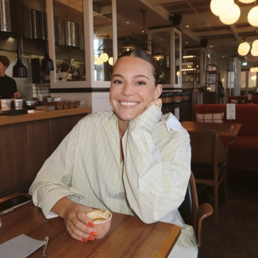 juliaetcetera on LTK