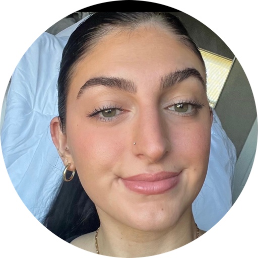 Alexa_Fishman on LTK