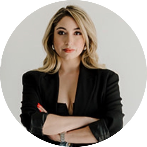 @Styled_byCourtney on LTK