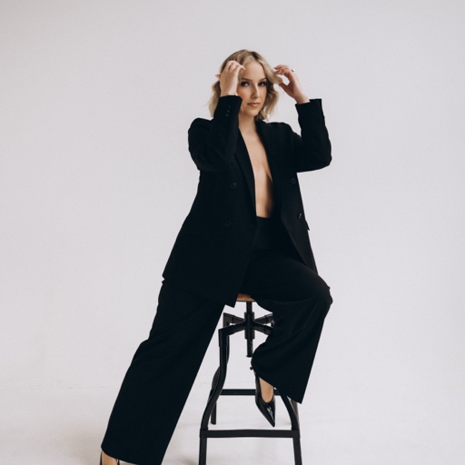 Jenny.Pavlovna on LTK