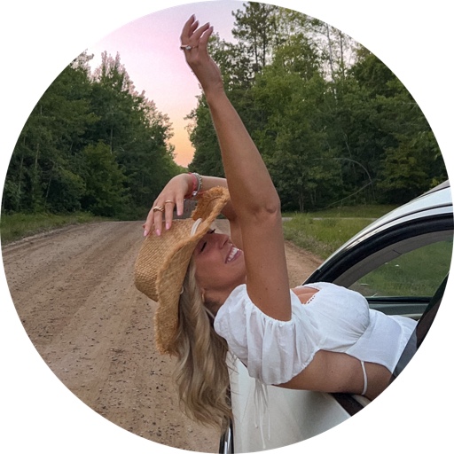 MadelineBajczyk on LTK