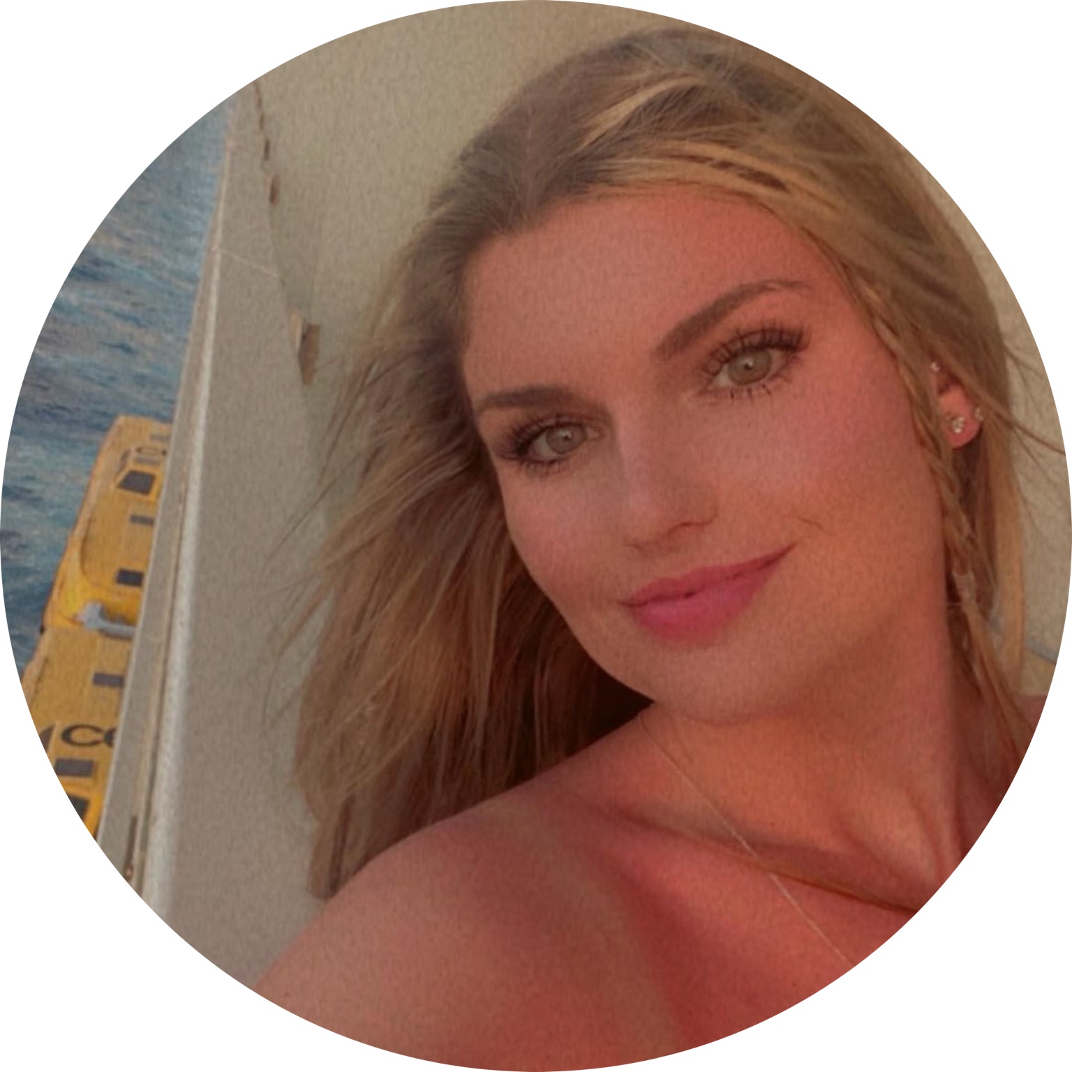tarahannonsmith on LTK