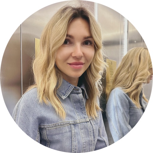 Niki_christina_ on LTK