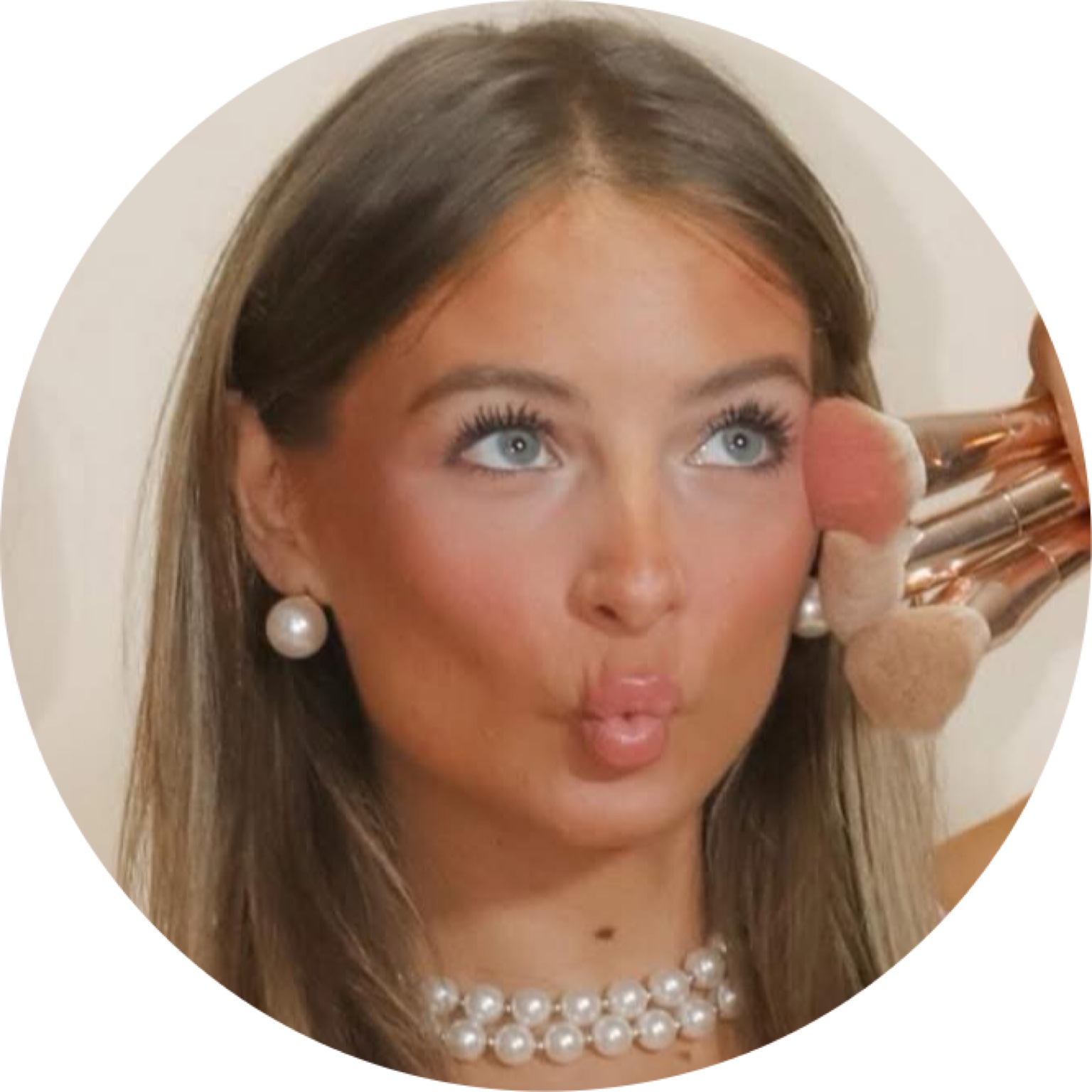 ClaraLynnWells on LTK