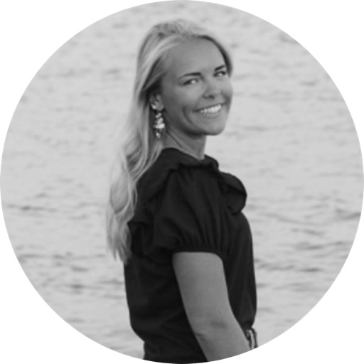 WhatCharWears on LTK