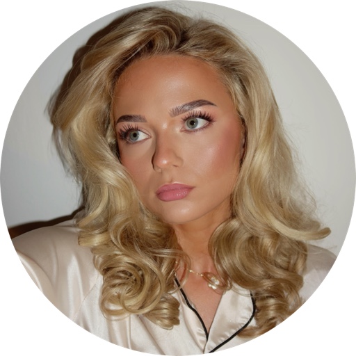 natashathomson__ on LTK