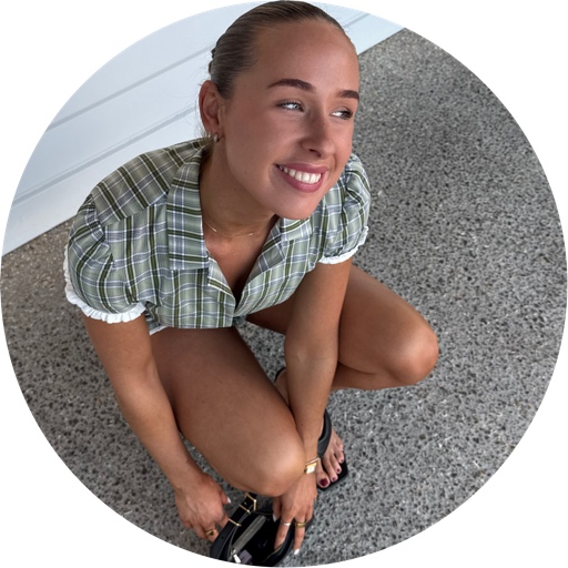 Rubytuesdaynichols on LTK