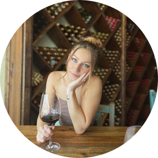 TheCourtneyEvett on LTK