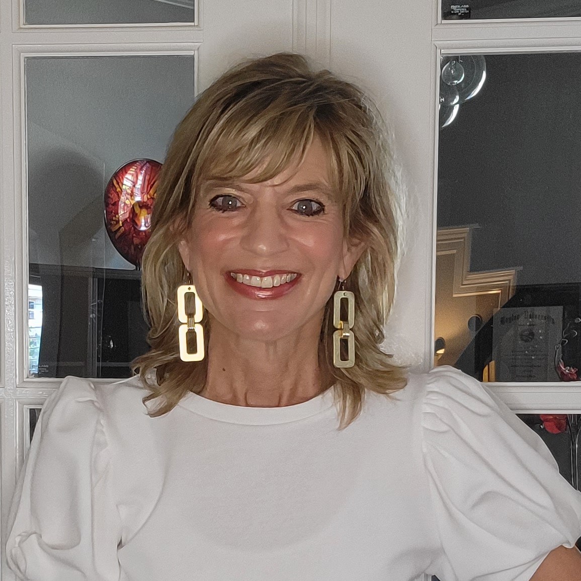 Lori_Shoulders on LTK