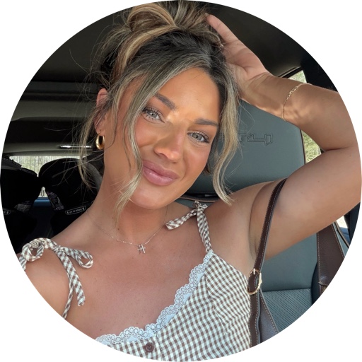courtneybuckhault on LTK