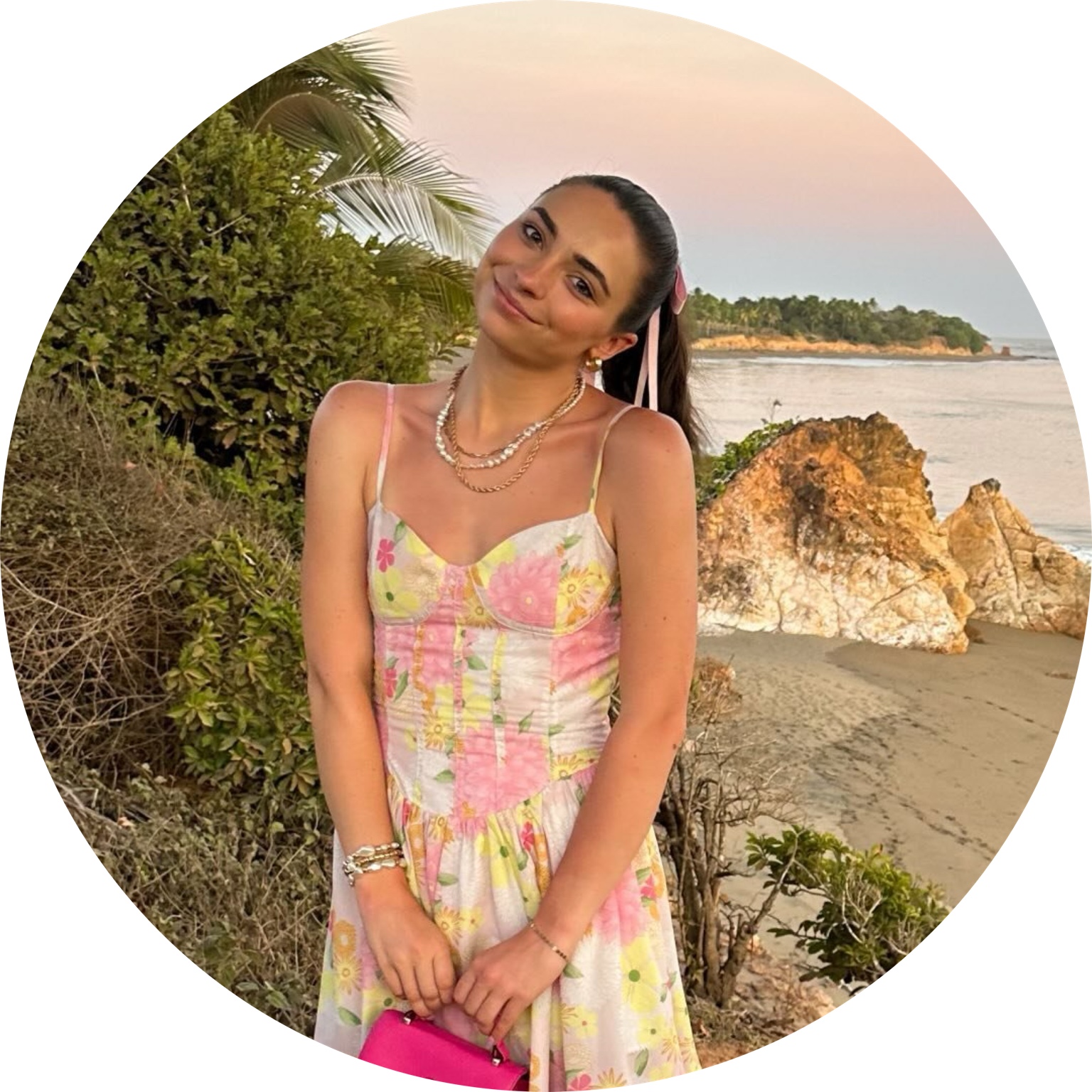 Hookedbyzoe on LTK