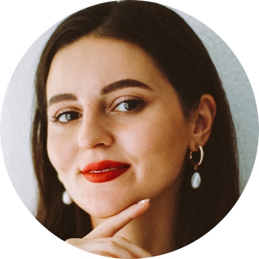 Anastasia_Tinios on LTK