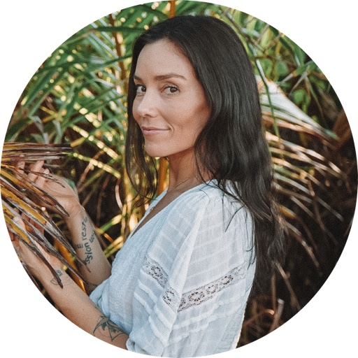 kaylalanielsen on LTK