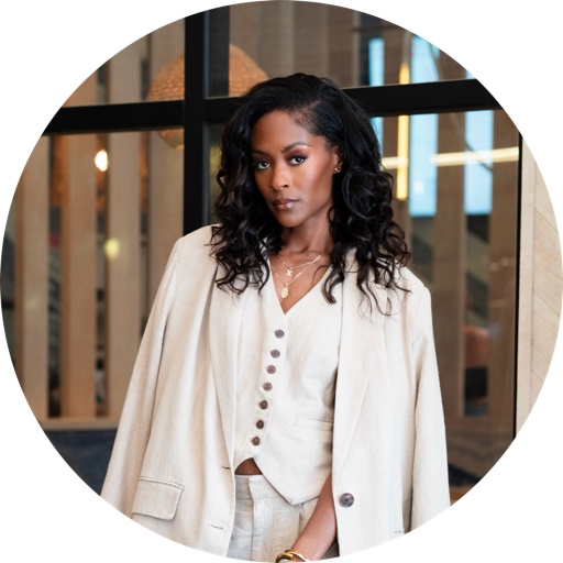 VeronicaDeAndrea on LTK