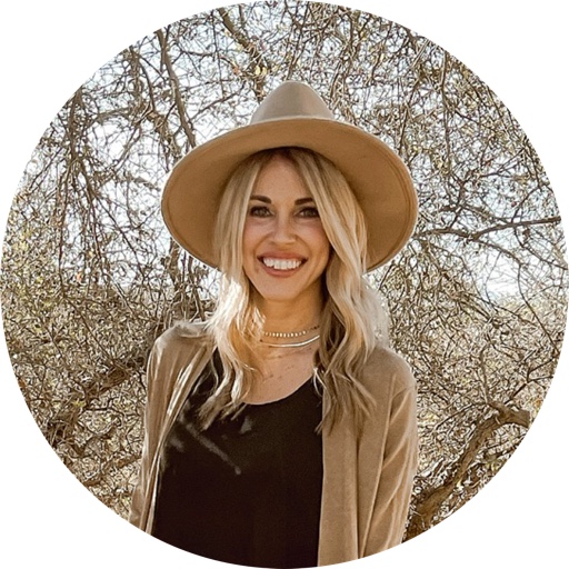 designsbyashleyknie on LTK