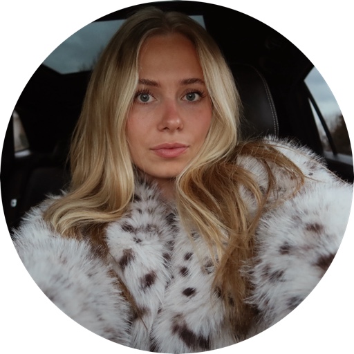 sydneyneuwoehner on LTK