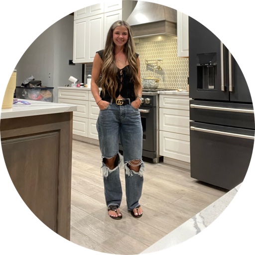 Haileyvolkes on LTK