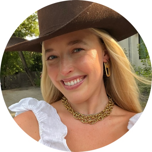 Elizabethbbro on LTK