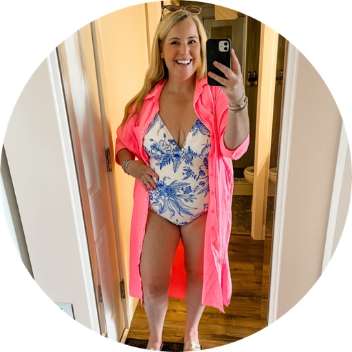 TheMommingWorker on LTK