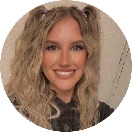 Kayla.Weatherby on LTK