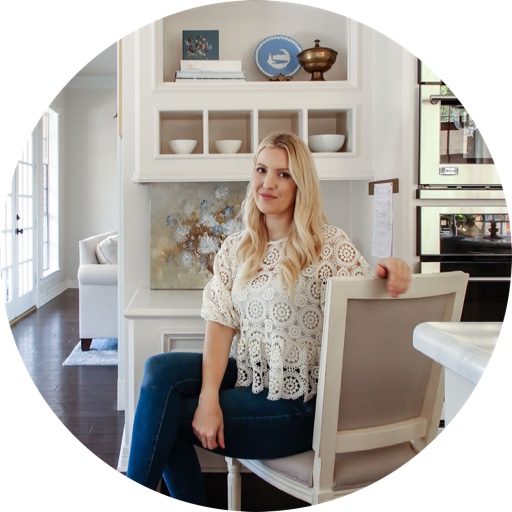 Jennifer Laura Living on LTK