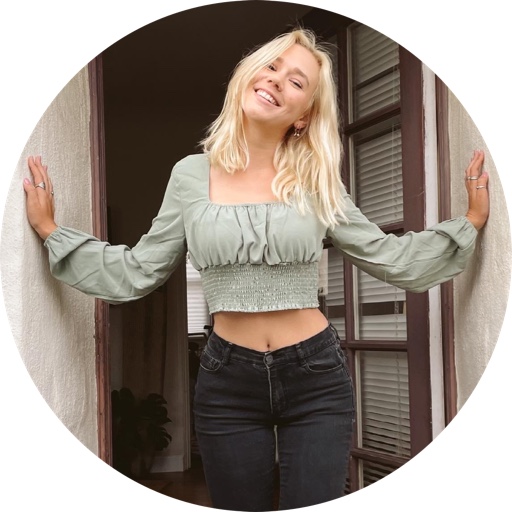 Carly_Belle on LTK