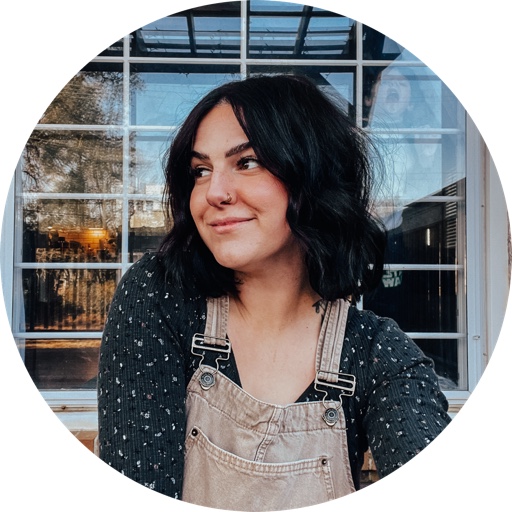 AlexandraMcFly on LTK