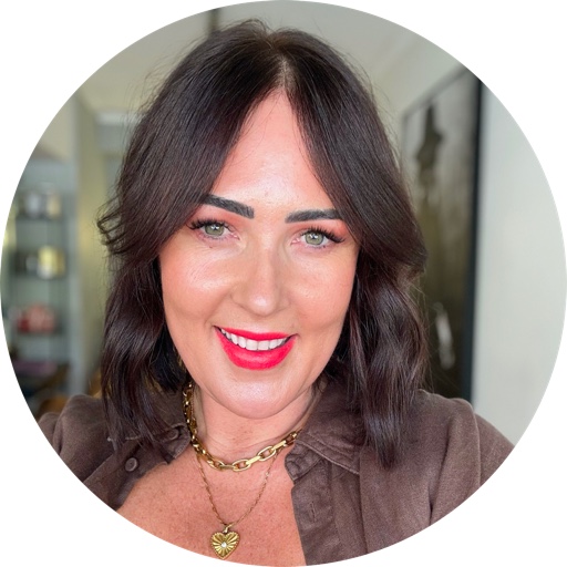 Miss_Nadia_Loves_ on LTK