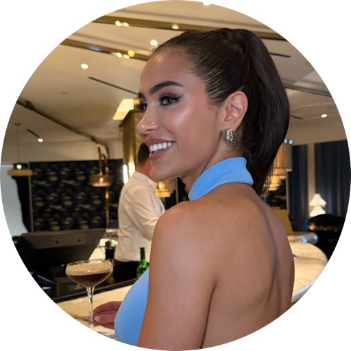 LifewithAdrienne on LTK