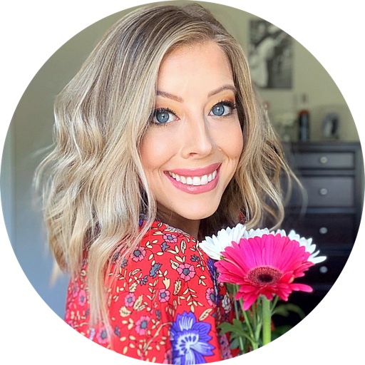 cara_kindlyunspoken on LTK